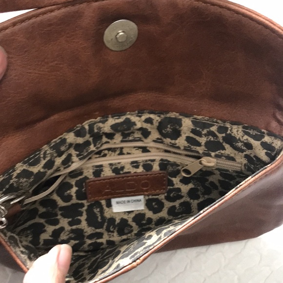 Aldo Brown Bow Clutch/Wristlet - Picture 4 of 7